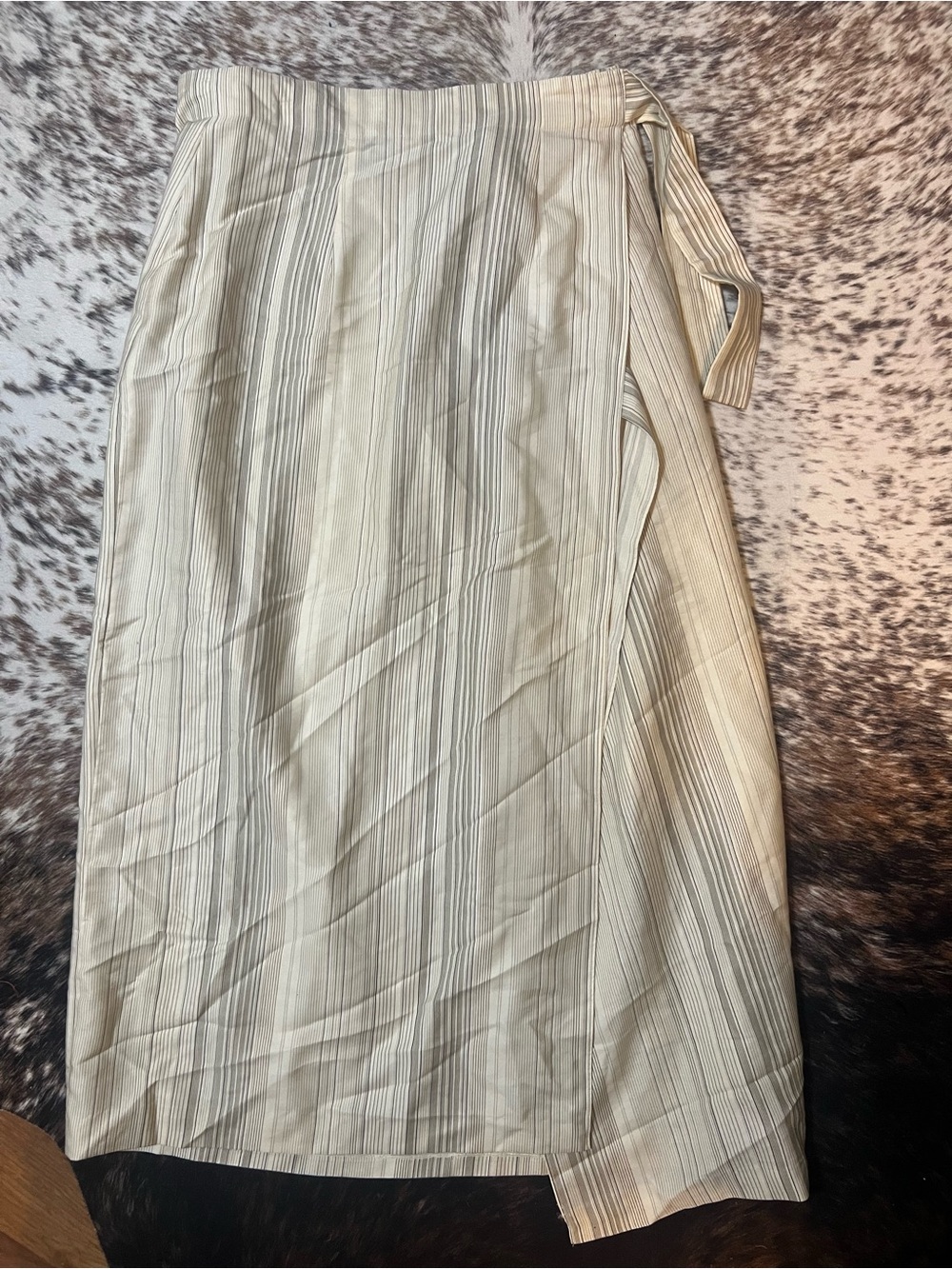 Women's 100% Silk Stripe Wrap Skirt - Cream/Gray